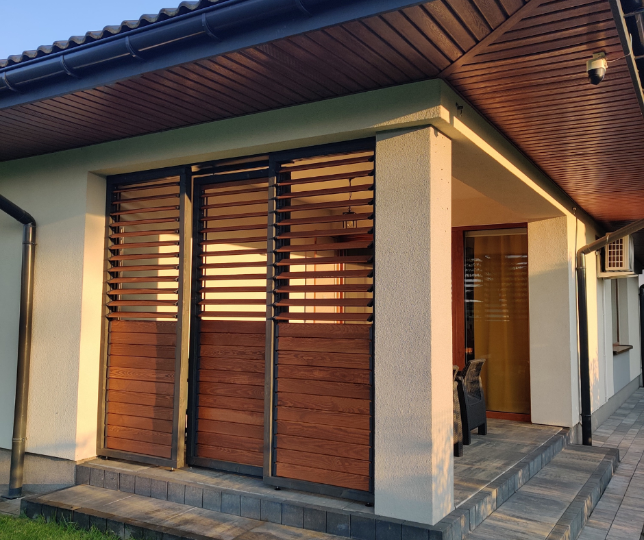 Zabudowa tarasu drewniana : RAMA DREWNO BSH + DESKA MALOWANA