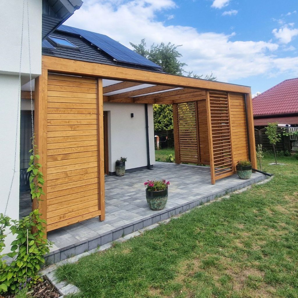 wooden terrace pergola with polycarbonate roof