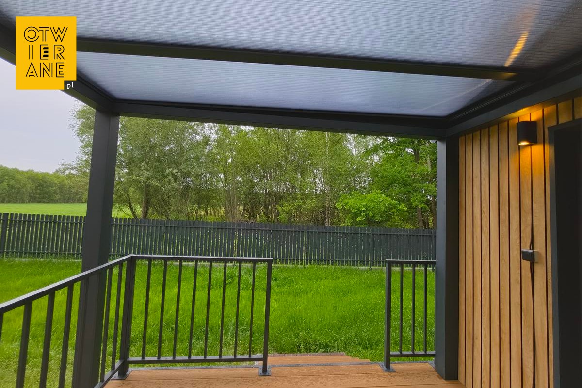 Pergola aluminium z poliwęglanem 317 x 342 cm